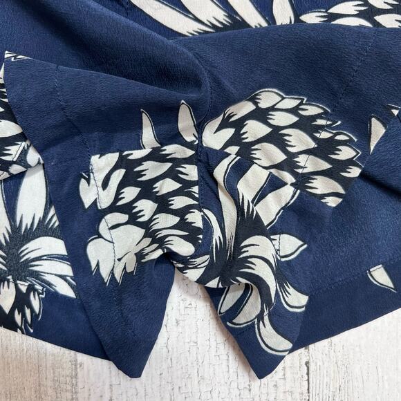 Rails Gigi Shorts Women S Navy Silk Pineapple Print Self Tie Belt Pockets Casual - Picture 7 of 10